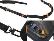 Load image into Gallery viewer, 極美品 LOUIS VUITTON ルイヴィトン NIGO アマゾンスリングバッグ ショルダーバッグ N40379 ブラウン ブラック 中古 66631
