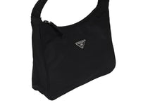画像をギャラリービューアに読み込む, PRADA プラダ ホーボー ハンドバッグ ワンショルダーバッグ MV515 トライアングルロゴ ナイロン ブラック 美品 中古 66660