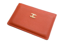 Load image into Gallery viewer, CHANEL シャネル ココマーク カードケース 6番台 2001年 レザー オレンジ ロゴ ゴールド金具 美品 中古 66735