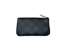 Load image into Gallery viewer, LOUIS VUITTON ルイ ヴィトン ポシェット クレ カードキーケース ダミエグラフィット N60155 ブラック グレー 美品 中古 66743