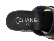 画像をギャラリービューアに読み込む, 極美品 CHANEL シャネル サボサンダル ミュール サイズ36 ココマーク スタッズ クローバー メダル 星 レザー 中古 66769