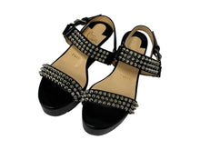 Load image into Gallery viewer, Christian Louboutin クリスチャンルブタン スタッズサンダル ヴェッジソール サイズ36 1/2 シルバー金具 ブラック 美品 中古 66772