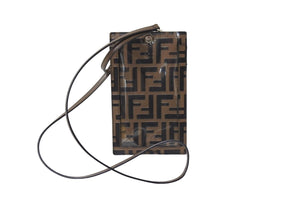 極美品 FENDI フェンディ ミニショルダーバッグ フォンケース 2WAY ズッカ柄 シルバー金具 ブラウン 中古 66797