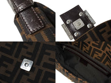 画像をギャラリービューアに読み込む, 極美品 FENDI フェンディ マンマバケット ハンドバッグ ズッカ柄 ズッカ ブラウン シルバー金具 中古 66798