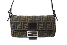 Load image into Gallery viewer, FENDI フェンディ マンマバケット ハンドバッグ ズッカ柄 ズッカ ブラウン シルバー金具 美品 中古 66802