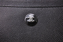 画像をギャラリービューアに読み込む, 極美品 CHANEL シャネル カードケース 22番台 ココマーク キャビアスキン ブラック 名刺入れ パスケース イタリア製 中古 66822