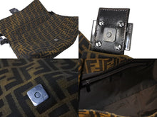 画像をギャラリービューアに読み込む, FENDI フェンディ マンマバケット 40cm ワンショルダーバッグ ブラウン ブラック キャンバス ガンメタル金具 美品 中古 66823
