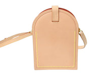 Load image into Gallery viewer, 極美品 LOUIS VUITTON ルイヴィトン ネームタグ XL クラッチ ショルダーバッグ M82225 レザー ゴールド金具 ベージュ 中古 66876