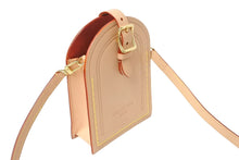 Load image into Gallery viewer, 極美品 LOUIS VUITTON ルイヴィトン ネームタグ XL クラッチ ショルダーバッグ M82225 レザー ゴールド金具 ベージュ 中古 66876