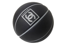 Load image into Gallery viewer, CHANEL シャネル BASKETBALL バスケットボール スポーツライン ココマーク ブラック グレー 美品 中古 66929