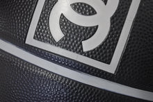 Load image into Gallery viewer, CHANEL シャネル BASKETBALL バスケットボール スポーツライン ココマーク ブラック グレー 美品 中古 66929