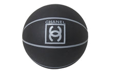 画像をギャラリービューアに読み込む, 極美品 CHANEL シャネル スポーツライン BASKETBALL バスケットボール ココマーク ブラック グレー 中古 66932