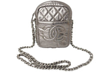 Load image into Gallery viewer, CHANEL シャネル デカココマーク マトラッセ メタリックチェーン ショルダーバッグ 27番台 カーフスキン シルバー 美品 中古 66943