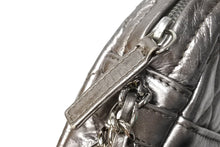 Load image into Gallery viewer, CHANEL シャネル デカココマーク マトラッセ メタリックチェーン ショルダーバッグ 27番台 カーフスキン シルバー 美品 中古 66943