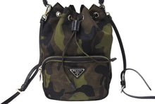 画像をギャラリービューアに読み込む, 極美品 PRADA プラダ ハンドバッグ 1N1864 迷彩 カモフラ 巾着 ミニバッグ ナイロン 中古 66955