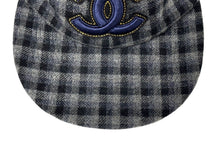 画像をギャラリービューアに読み込む, CHANEL シャネル キャップ 帽子 ココマーク チェック柄 カシミヤ グレー ブラック イタリア製 サイズM 美品 中古 66963