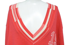 画像をギャラリービューアに読み込む, CHANEL シャネル カシミヤ セーター ニット P61035K46366 サイズM ココマーク Vネック スリット ピンク 美品 中古 66978