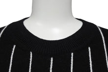 画像をギャラリービューアに読み込む, 極美品 CHANEL シャネル セーター P74734K10713 サイズ38 カシミヤ ストライプ ココマーク ボタン 刺繍 ブラック 中古 67004
