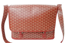 Load image into Gallery viewer, 極美品 GOYARD ゴヤール ショルダーバッグ グランブルーGM ヘリンボーン柄 PVC レザー レッド シルバー金具 中古 67032