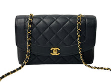 画像をギャラリービューアに読み込む, CHANEL シャネル チェーンショルダーバッグ ダイアナ 25 マトラッセ キャビアスキン 4番台 ブラック ゴールド 美品 中古 67100