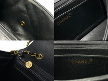 画像をギャラリービューアに読み込む, CHANEL シャネル チェーンショルダーバッグ ダイアナ 25 マトラッセ キャビアスキン 4番台 ブラック ゴールド 美品 中古 67100