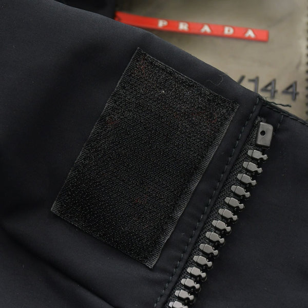 PRADA SPORTS プラダ スポーツ パデットベスト SGV144 サイズ48 ラバーパッチ ブラック レッド ヴィンテージ 美品 中古 4a006714
