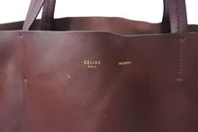 Load image into Gallery viewer, CELINE セリーヌ ホリゾンタルカバ トートバッグ ハンドバッグ ロゴ レザー ボルドー ワインレッド ゴールド金具 良品 中古 67172