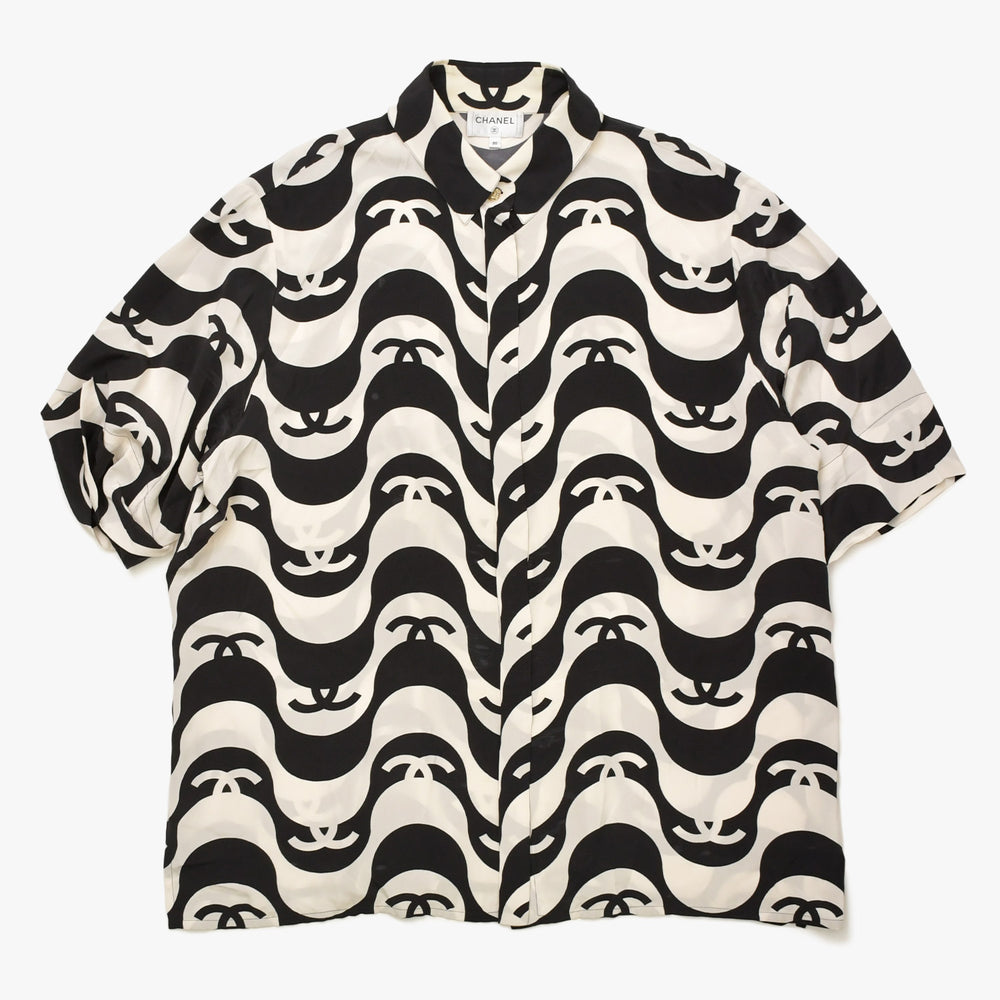 CHANEL シャネル ココマーク ウェーブ シルク半袖シャツ P70211 モノトーン 50サイズ ブラック アイボリー 2021SS シルク 美品 中古 4a006720
