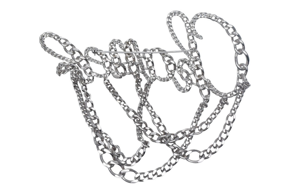 極美品 CHANEL シャネル ロゴ チェーン ブローチ 06P シルバー メタル ジュエリー アクセサリー 小物 シルバー金具 中古 67294