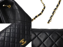 画像をギャラリービューアに読み込む, 極美品 CHANEL シャネル マトラッセ フルフラップ ショルダーバッグ ココマーク 1番台 ラムスキン ブラック ゴールド金具 中古 67302