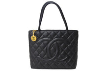 画像をギャラリービューアに読み込む, 極美品 CHANEL シャネル 1804 復刻トートバッグ ハンドバッグ 7番台 グレインドカーフスキン ブラック シルバー金具 中古 67335
