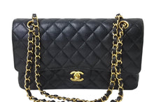 画像をギャラリービューアに読み込む, 極美品 CHANEL シャネル Wフラップ 25 ショルダーバッグ キャビアスキン 24番台 マトラッセ ゴールド金具 ブラック 中古 67362
