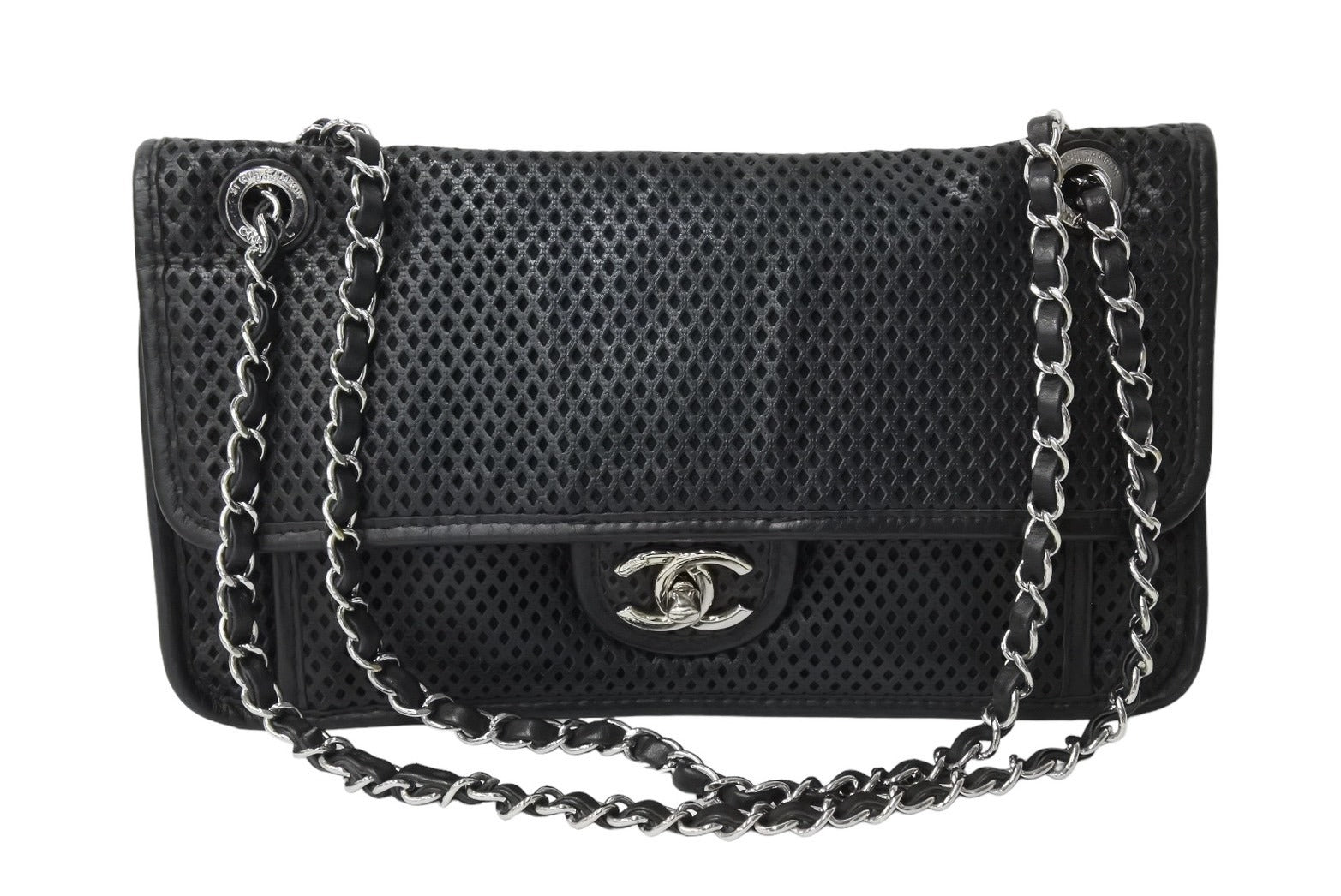 CHANEL シャネル フレンチリビエラ ショルダーバッグ A67652 パンチング 17番台 2013年 ブラック シルバー金具 美品 中古  67378 – Casanova Vintage