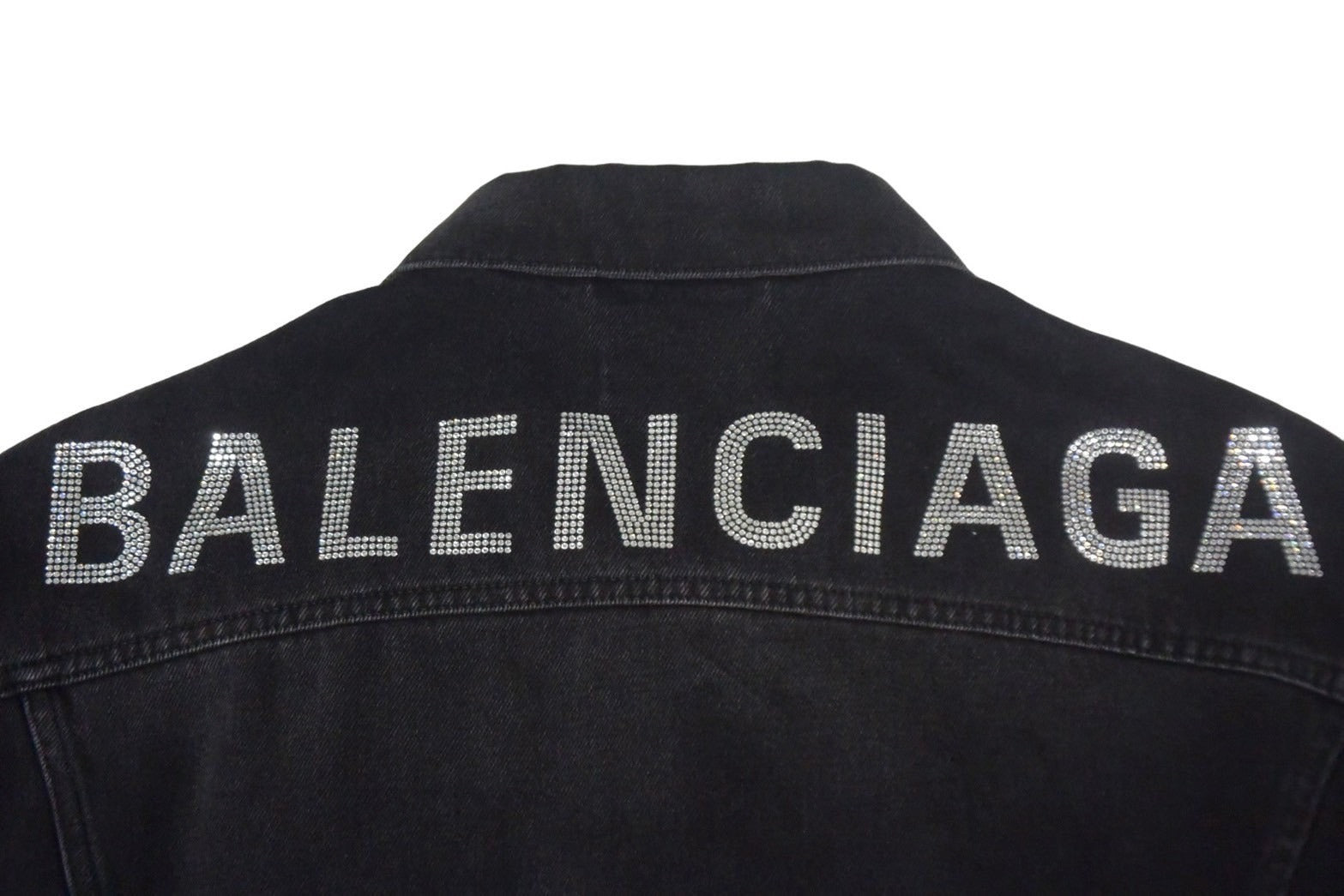 BALENCIAGA バレンシアガ デニムジャケット ロゴ ラインストーン 571449 TEW05 イタリア製 コットン ブラック サイズ34 美品  中古 67393 – Casanova Vintage