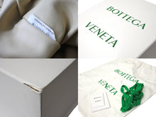 Load image into Gallery viewer, 新品未使用品 BOTTEGAVENETA ボッテガヴェネタ ティーン ジョディ ハンドバッグ 8102902034 ポリッジ ベージュ 中古 67412