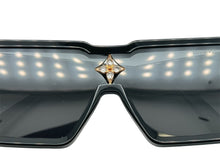Load image into Gallery viewer, LOUIS VUITTON ルイヴィトン サングラス サイクロン Z1578E モノグラムフラワー アセテート スワロフスキー ブラック 美品 中古 67420