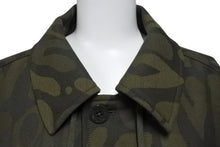 画像をギャラリービューアに読み込む, 新品未使用 LOUIS VUITTON ルイヴィトン レース ウール オーバーシャツ ミリタリー ジャケット サイズ50 RM231M S70 HOB02E グリーン 中古 67431