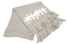 画像をギャラリービューアに読み込む, 極美品 ChromeHearts クロムハーツ SCARF FRNGD HNDKNT CEM クロスパッチ付きカシミヤマフラー ベージュ調 中古 67451