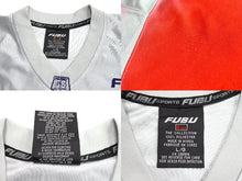 画像をギャラリービューアに読み込む, FUBU フブ フットボール ヴィンテージ メッシュ地 Vネック Tシャツ サイズL ポリエステル グレー レッド パープル 美品 中古 67498