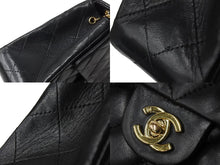 画像をギャラリービューアに読み込む, CHANEL シャネル チェーンショルダーバッグ 8番台 ミニマトラッセ ラムスキン ゴールド金具 ブラック 美品 中古 67541