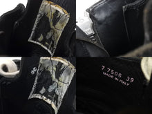 Load image into Gallery viewer, CHROME HEARTS クロムハーツ RAMONES ラモンズ クロスパッチカスタム レザーハイカットスニーカー 67586 美品 中古