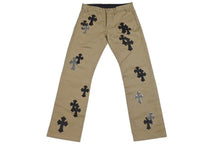 画像をギャラリービューアに読み込む, 新品未使用 CHROME HEARTS クロムハーツ クロスパッチ チノ パンツ CHINOS CEM CRS PTCH パンツ ベージュ コットン サイズ30 中古 67597