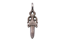 画像をギャラリービューアに読み込む, CHROME HEARTS クロムハーツ 1ダブルダガー ペンダント シルバーネックレストップ シルバー925 22.3g 美品 中古 67603