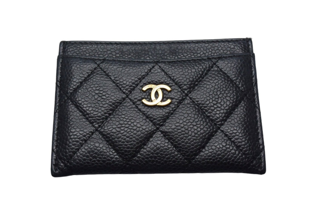 Chanel シャネル キャビアスキン マトラッセ カードケース ブラック 26番台 美品 中古 4c067696