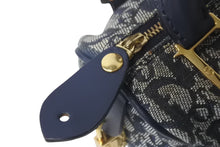 Load image into Gallery viewer, Christian Dior クリスチャンディオール ハンドバッグ トロッター CP0070 ゴールド金具 美品 中古 4c068021