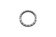 画像をギャラリービューアに読み込む, CHROME HEARTS クロムハーツ リング 指輪 9号 2002刻印 重量3.6G シルバー925 美品 中古 4c068139