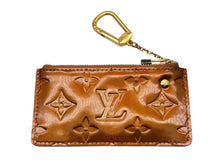 画像をギャラリービューアに読み込む, LOUIS VUITTON ルイヴィトン ヴェルニ ポシェット クレ コインケース M91206 ブロンズ エナメル ゴールド金具 美品 中古 4c068172