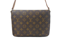 Load image into Gallery viewer, LOUIS VUITTON ルイヴィトン モノグラム ミュゼットタンゴ ショルダーバッグ M51388 ロゴ 斜め掛け 鞄 ゴールド金具 中古 4c068181