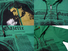 Load image into Gallery viewer, John galliano ジョンガリアーノ フーディ― プリント パーカー グリーン シルバー金具 サイズS コットン 美品 中古 4b000682