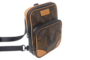 Louis Vuitton ルイヴィトン NIGO ダミエジャイアント アマゾン スリングバッグ N40379 2020年 ショルダーバッグ ロゴ 鞄 美品 中古 4c068251